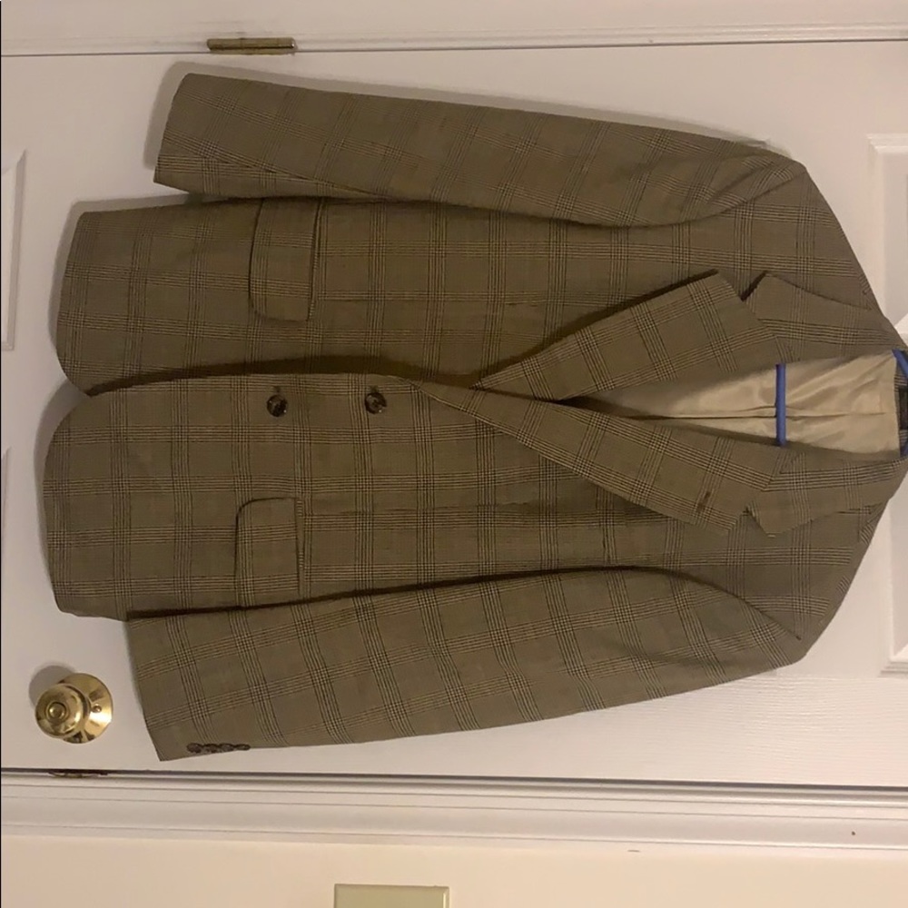 SUIT JACKET